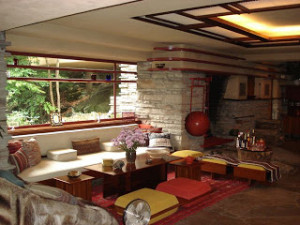 livingroom-fallingwater
