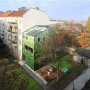 A green pixel house