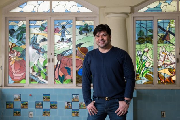 Thoni Litsz no inicio do Retrofit do Solar de Laranjeiras 2016