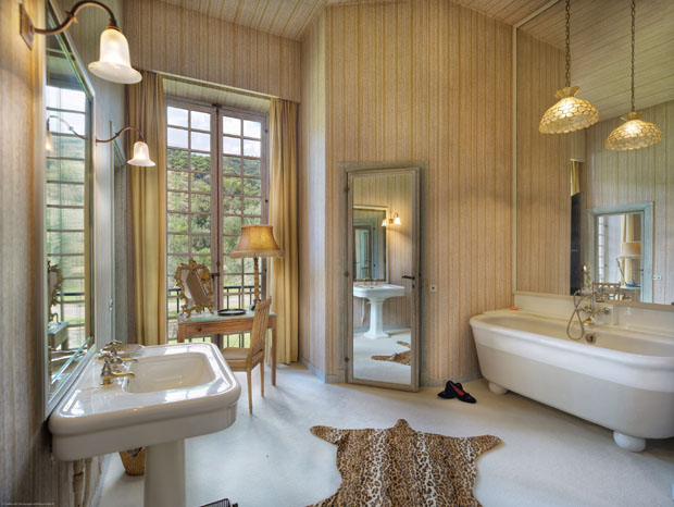 (C) www.3mille.com for Burger Sotheby’s Realty