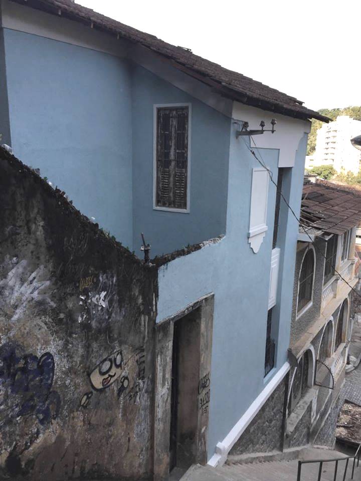 fachada_escadaria_Casa_Solar_das_Laranjeiras_00