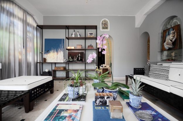 mobiliário da GDA Móveis, estante "Mobile Shelf" da Immergut