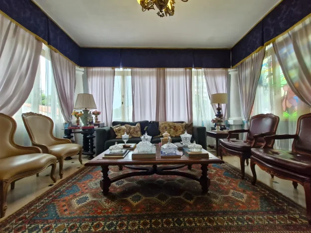 Sala de TV do Solar de Laranjeiras assinada pelo arquiteto Thoni Litsz