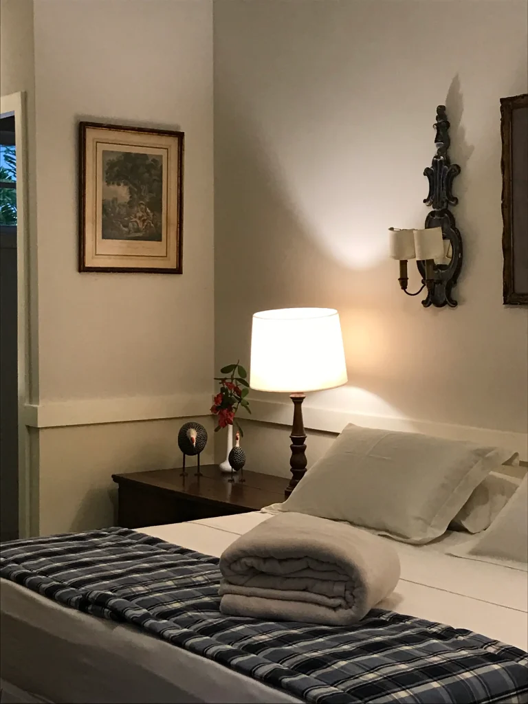 Suíte do Haras da São Luiz da Boa Sorte assinadas pelo arquiteto Thoni Litsz