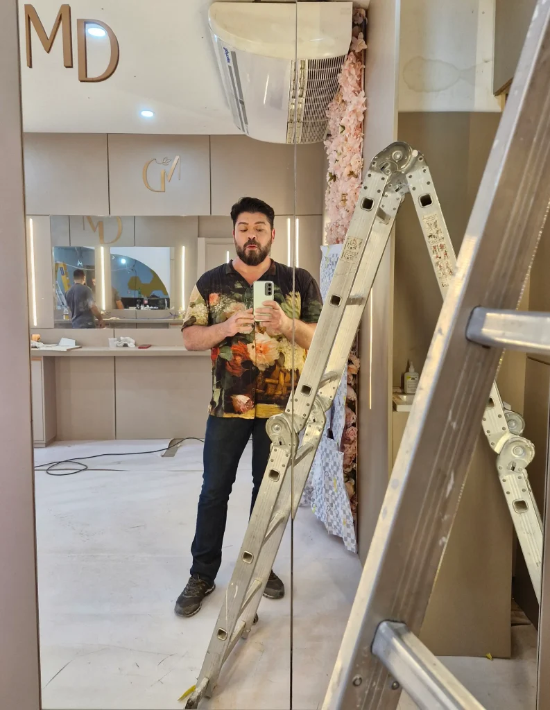 Salão Madamm no Camarote Global projetado e executado pelo arquiteto Thoni Litsz