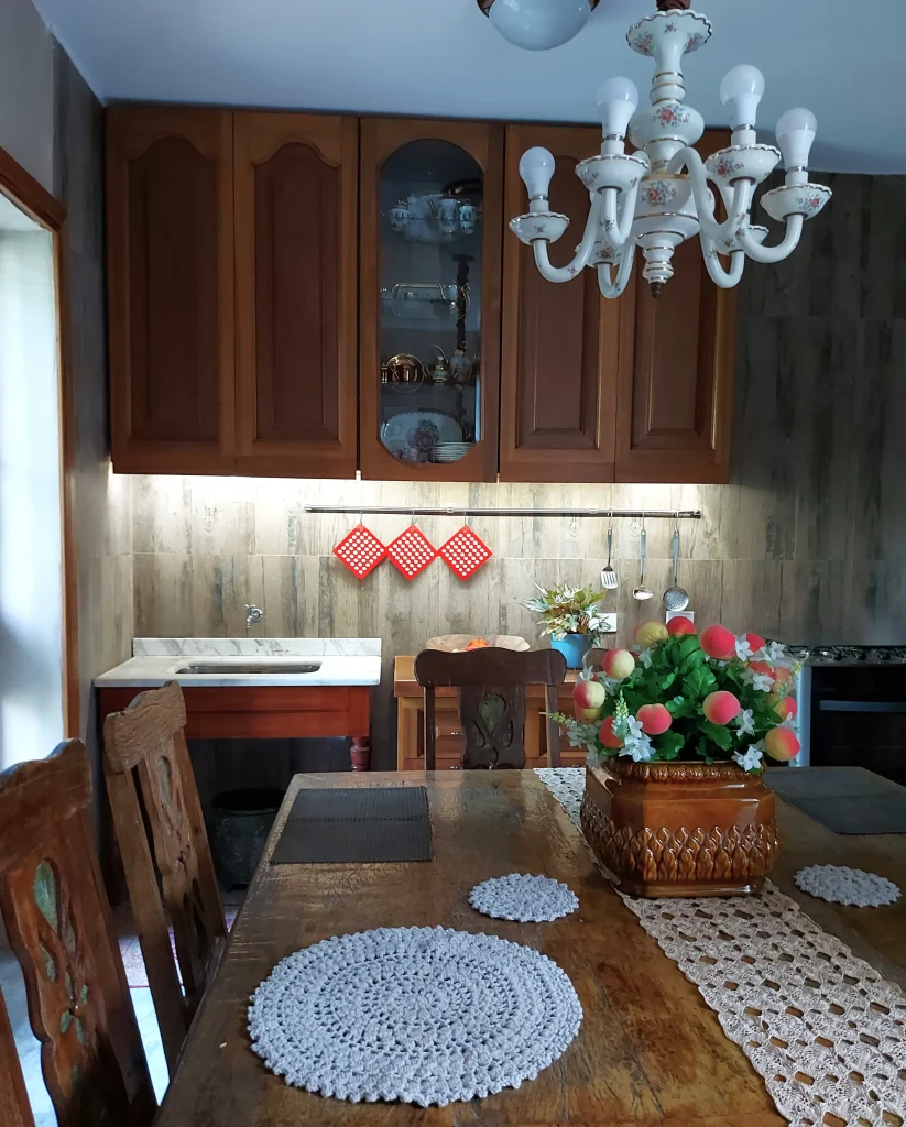 Cozinha do quarto andar do Solar de Laranjeiras retrofit do arquiteto Thoni Litsz