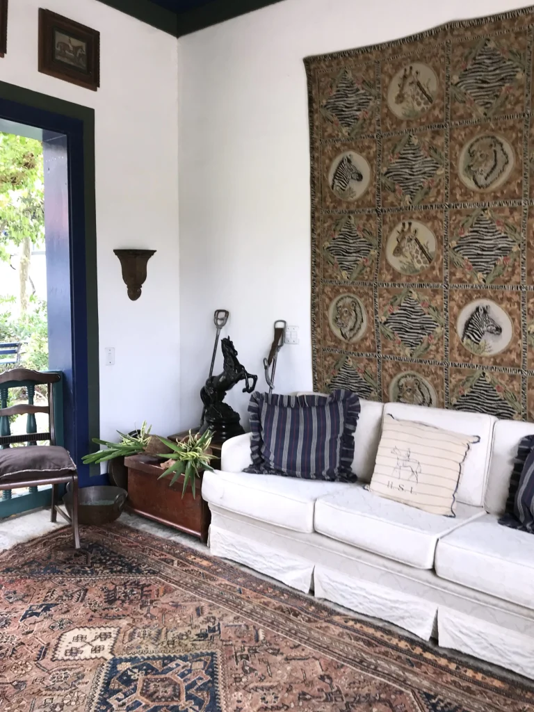 Hall de entrada da Hípica da Fazenda São Luiz da Boa Sorte decoração Thoni Litsz