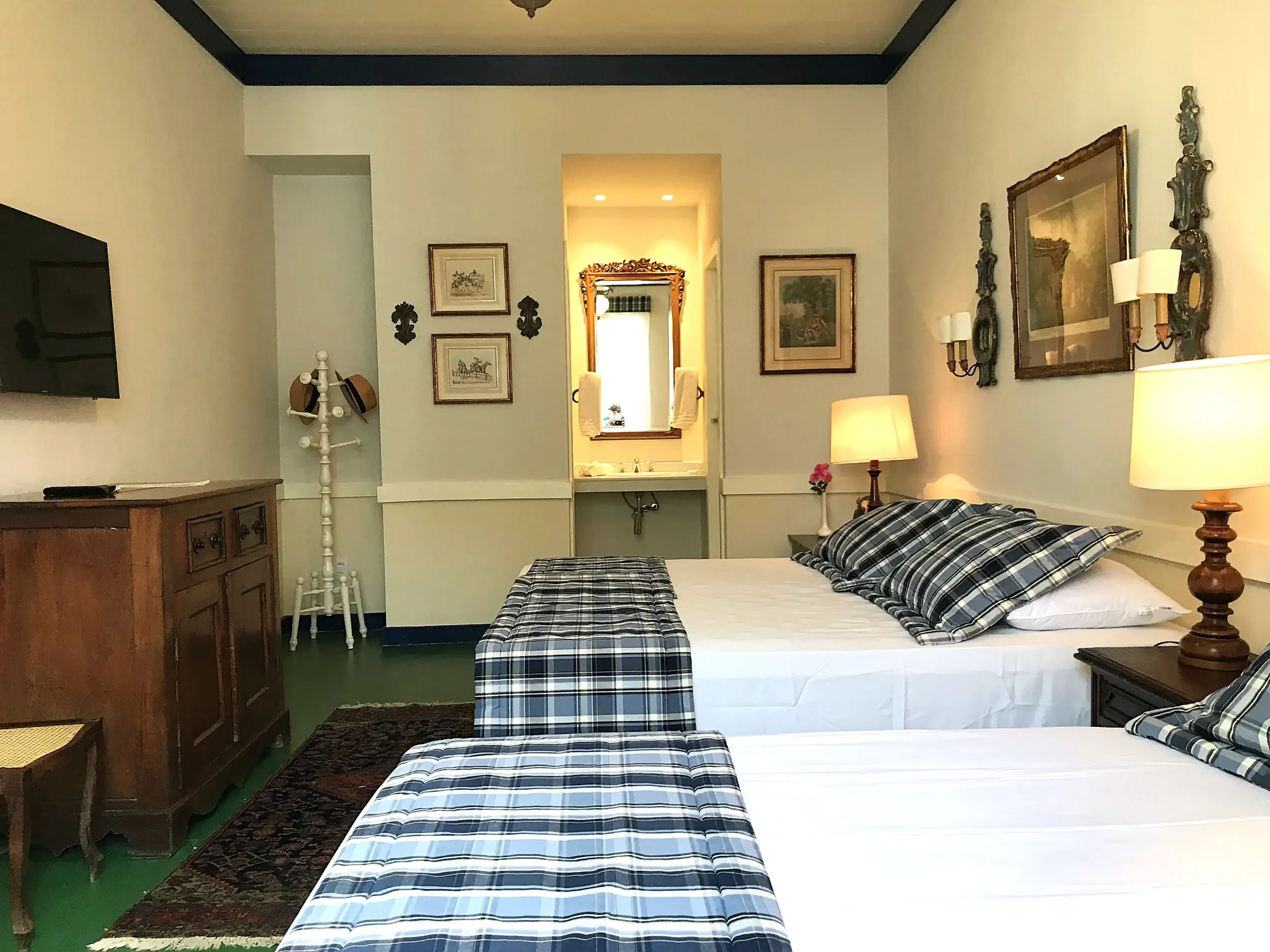 Suíte do Haras da São Luiz da Boa Sorte assinadas pelo arquiteto Thoni Litsz